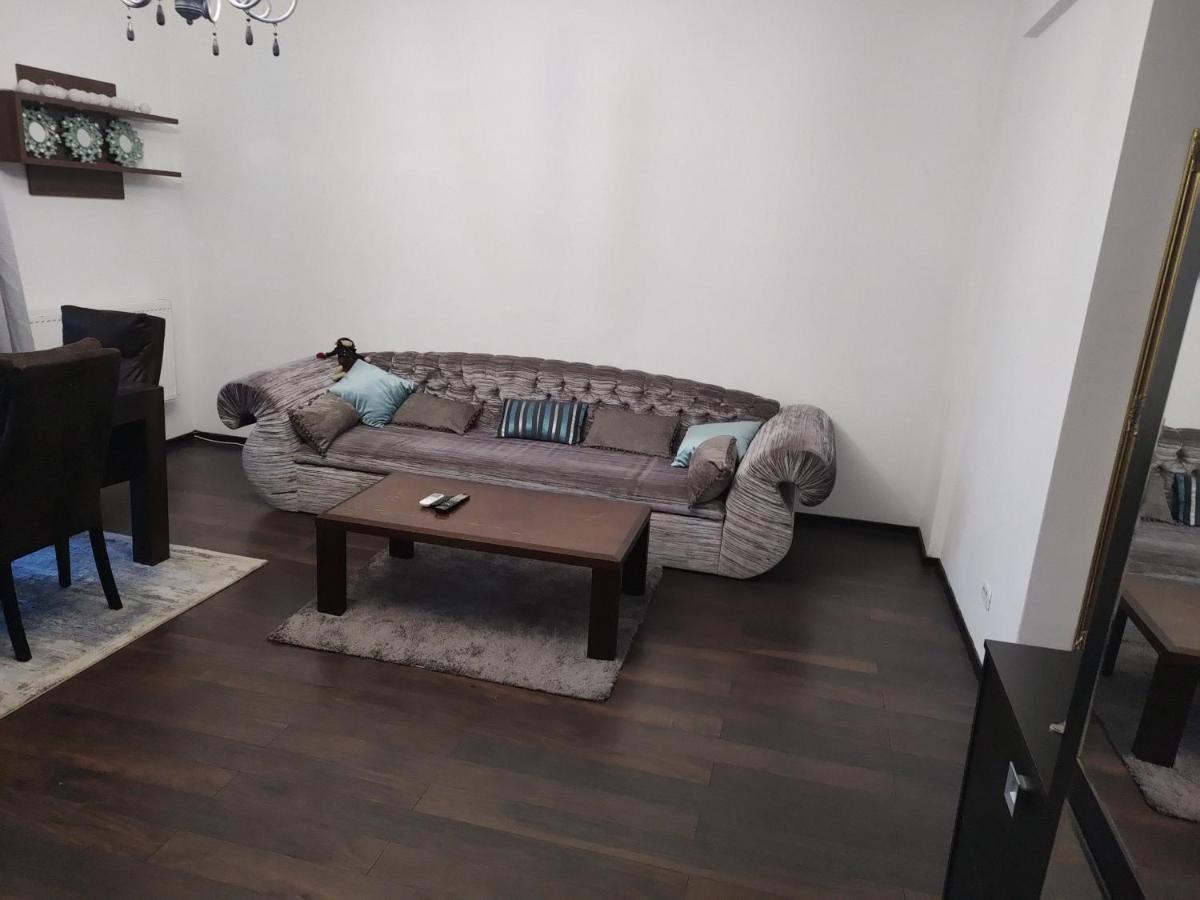 The Unique Apartment Roşu Eksteriør billede