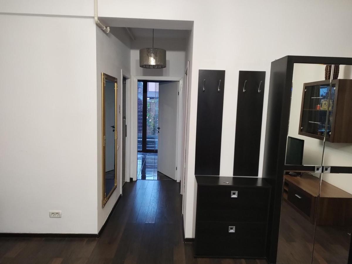 The Unique Apartment Roşu Eksteriør billede